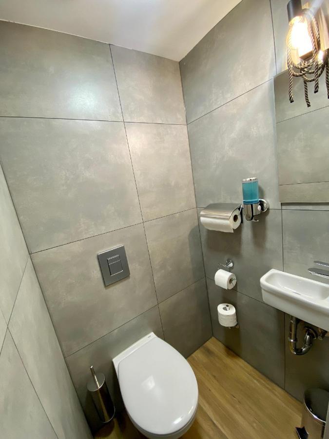 Thruster - Rooms, Kitchen, Chill-Out Zone-Netflix, Lobby-Netflix グディニャ エクステリア 写真